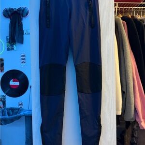 Woman’s Blue and Black Workout Leggings